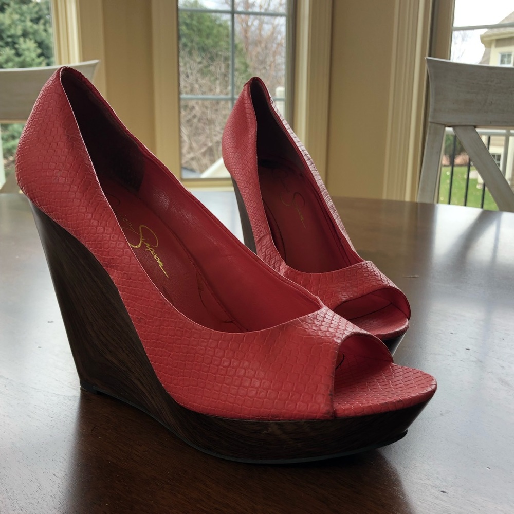 Coral Jessica’s Simpson wedges